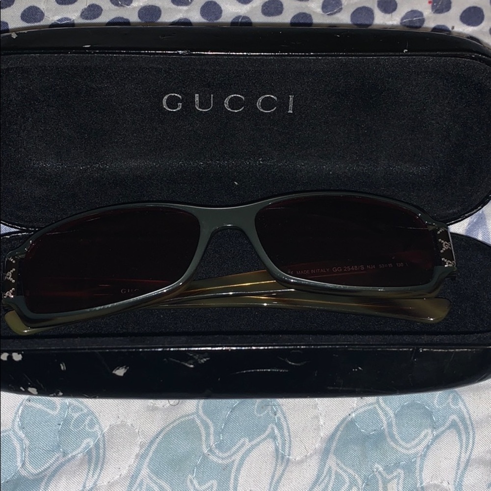 Gucci sun glasses